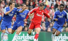 开云体育APP下载-铁卫觉醒！德里赫特攻防一体引爆安联，拜仁三线碾压强势攻克那不勒斯