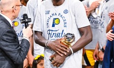 开云体育下载-包含黄蜂强势步行者，米尔萨普打破历史纪录的词条