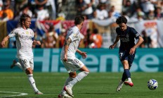 开云在线赛事平台-包含巴黎圣日耳曼客场惨败，领跑位置动摇的词条