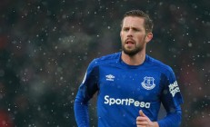 开云官方app入口-当明尼苏达的狼嚎遇见纽约的霓虹，福克斯在冰与火的对决中重写命运