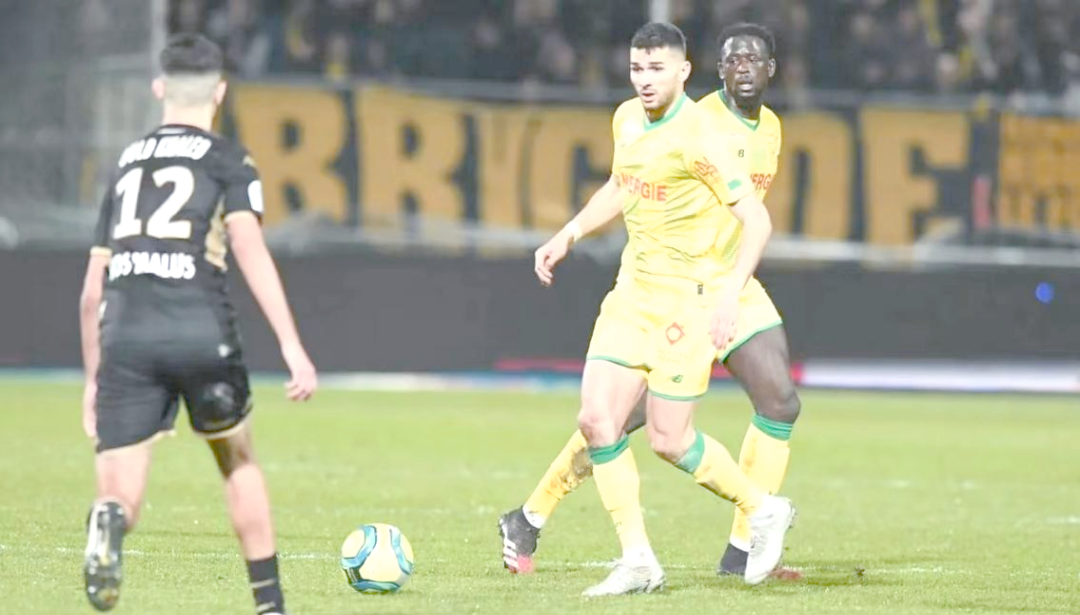 包含逆袭成功！多特蒙德逆转弗赖堡，豪取三分的词条