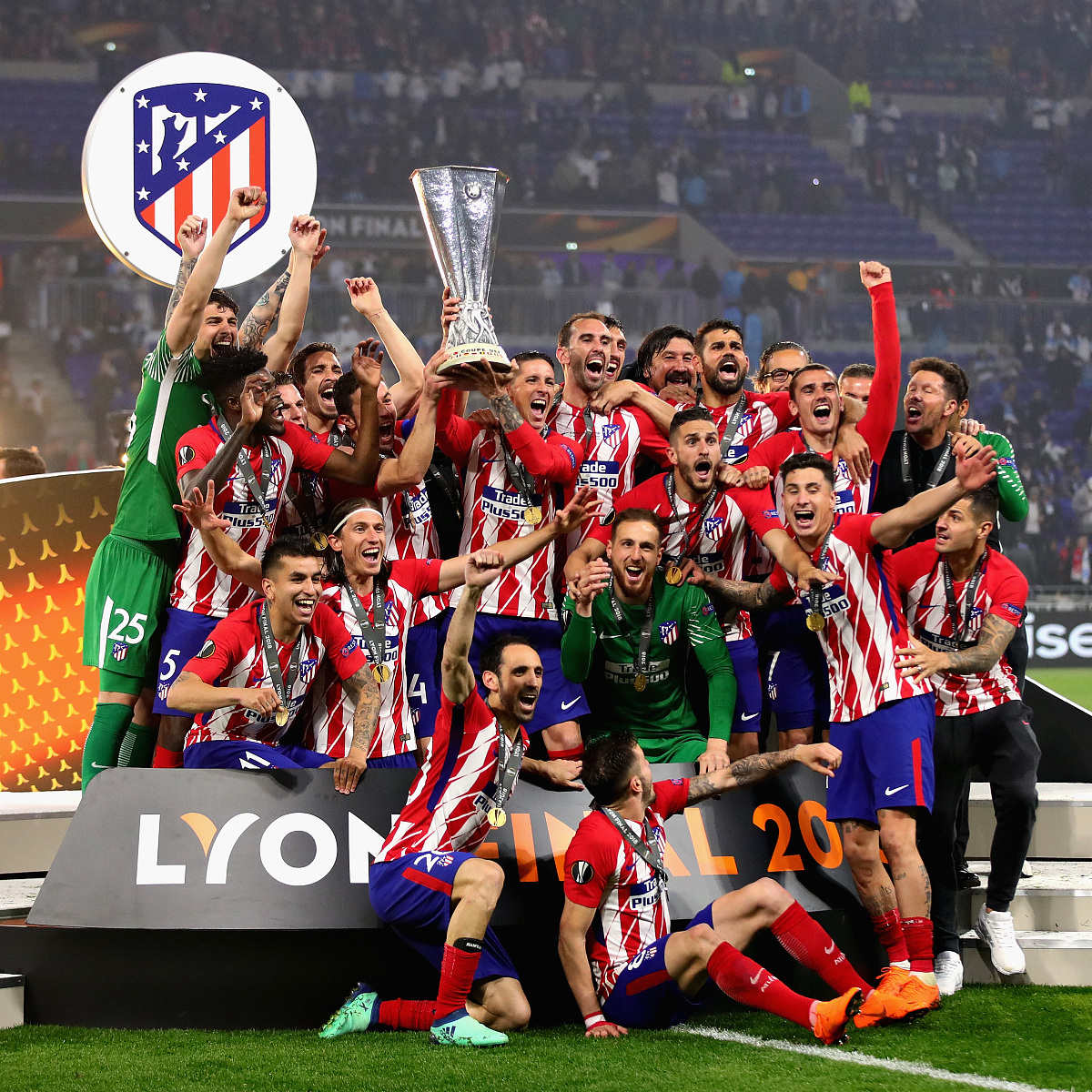 传奇球队将在欧国联季后赛中决定胜负