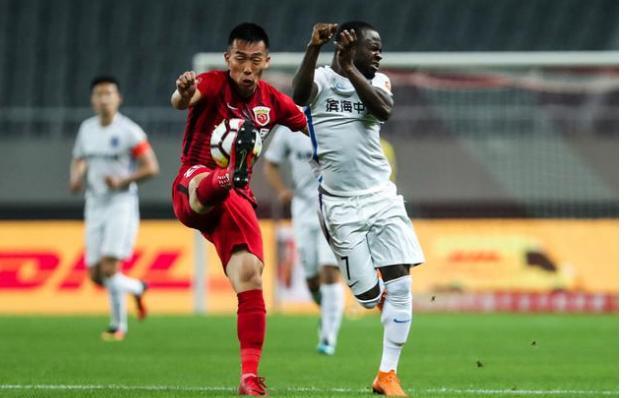 包含上港主场逼平泰达,保持不败战绩的词条 包含上港主场逼平泰达,保持不败战绩的词条