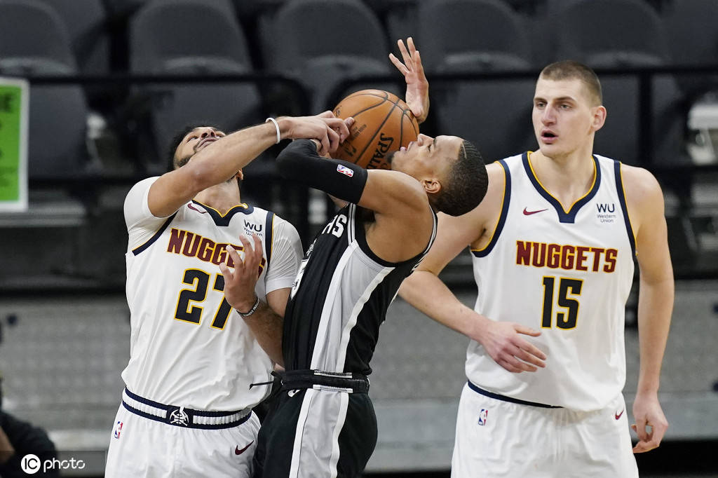 福建队绝杀掘金，德罗赞统治全场的简单介绍