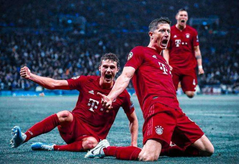 关于巴萨横扫拜仁，本泽马点燃赛场的信息